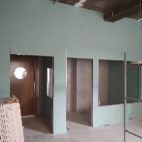 устранение пятен, трещин, неровностей